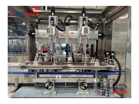 Máquina tapadora de 2 cabezales con seguimiento automático