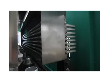Máquina automática de moldeo por estirado soplado de alta velocidad
