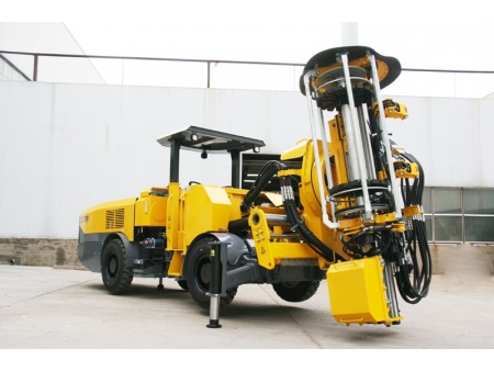 Jumbo Hidráulico, con Cambiador de Varillas Automático HT71  (para minería)