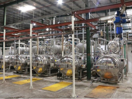 Autoclave Estática por Aspersión de Agua