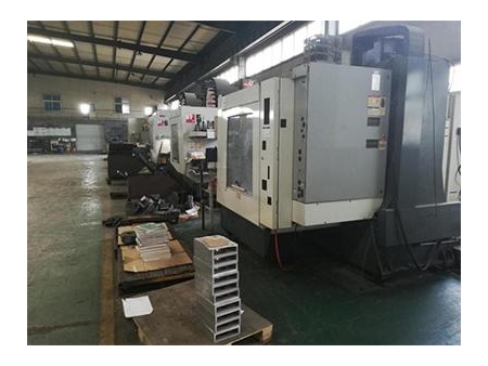 Fresadora CNC, serie M1325B