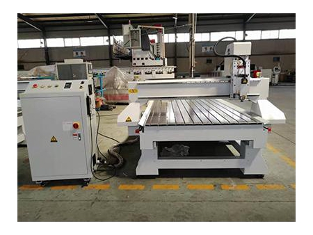 Fresadora CNC, serie M1325B