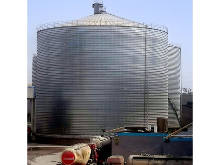 Máquina para fabricar silos en espiral
