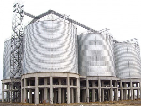 Silos de fondo plano