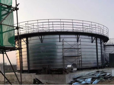 Silos de fondo plano