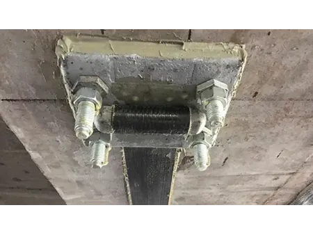 Sistema de pretensado de tela de fibra de carbono