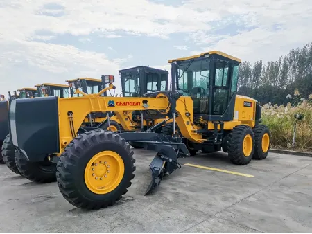 PY220H  Motoniveladora