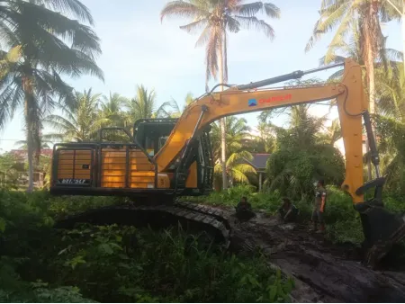 ZG135HF  Excavadora forestal