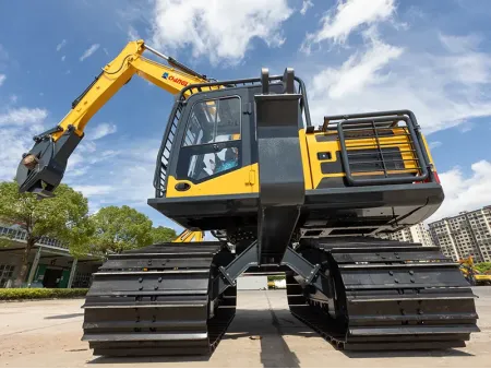 ZG135CF  Cargadora de troncos
