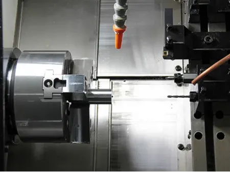 Torno CNC horizontal