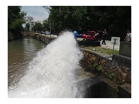 Bomba para control de inundaciones en Azerbaiyán