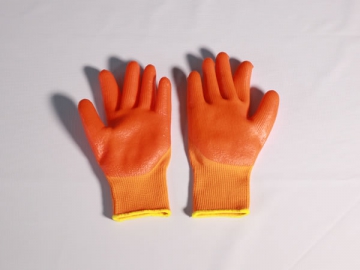 Guantes revestidos en goma